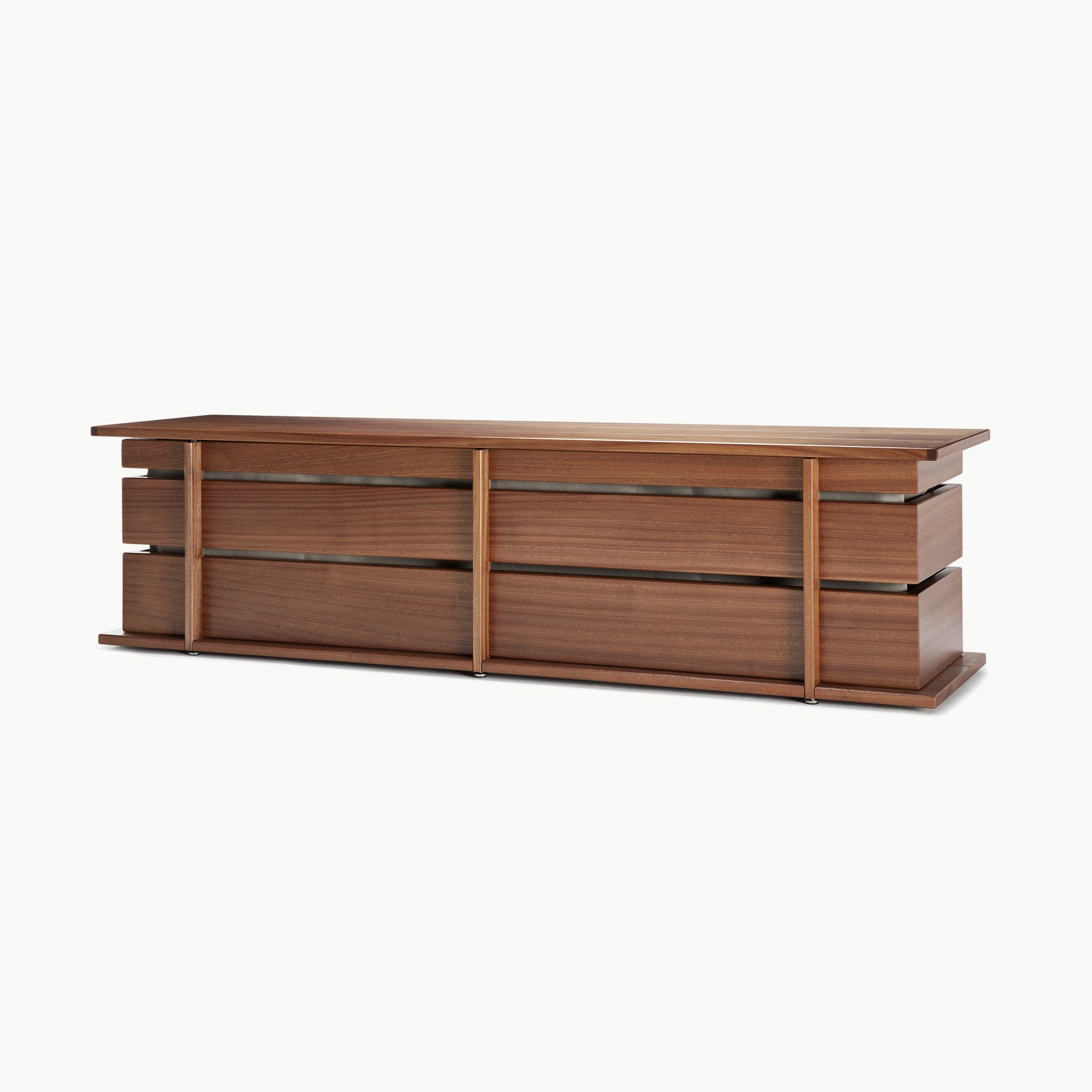 Caprera Chest2137 Image