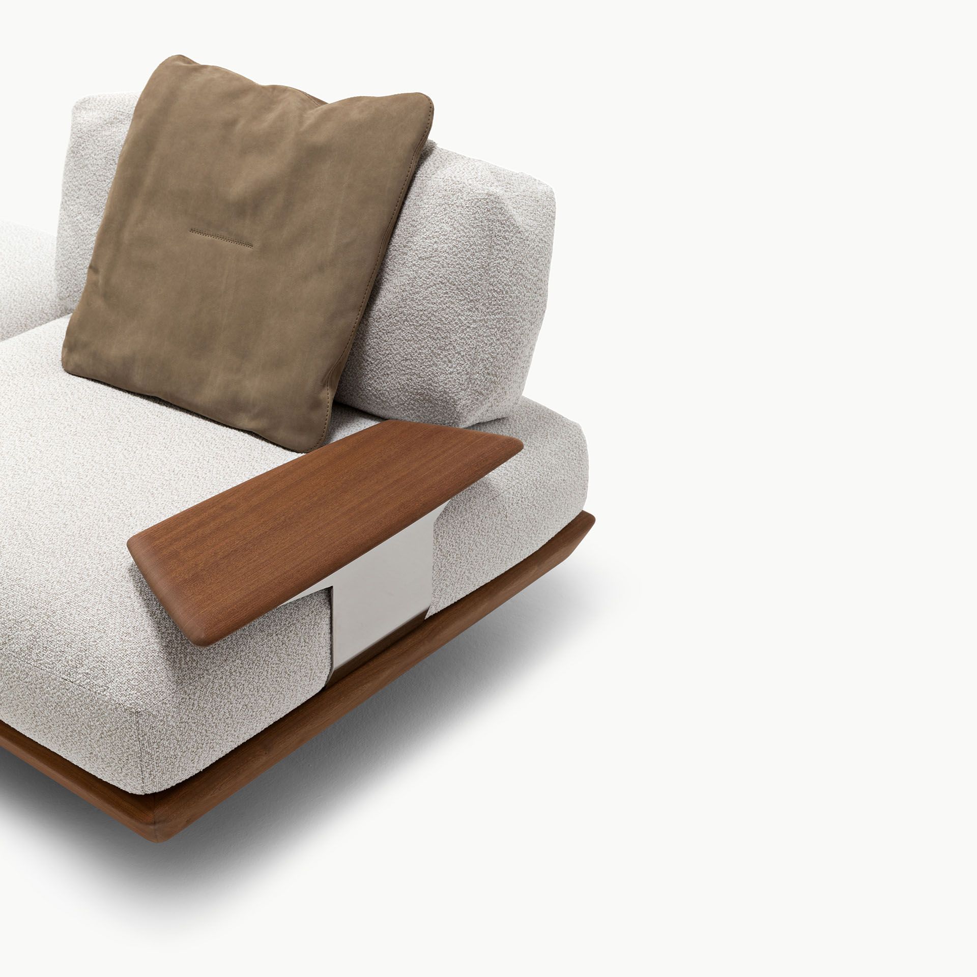 Caprera Sofa04 Image