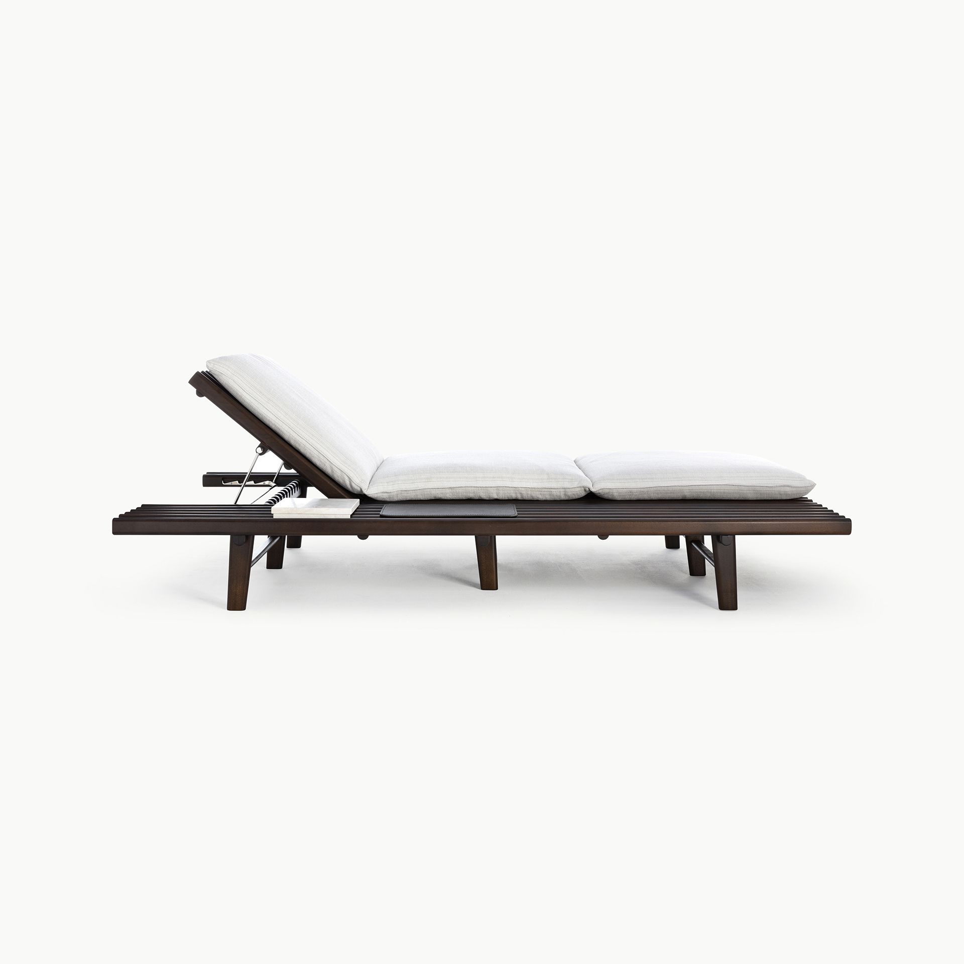Elba Sun Lounger1 Image