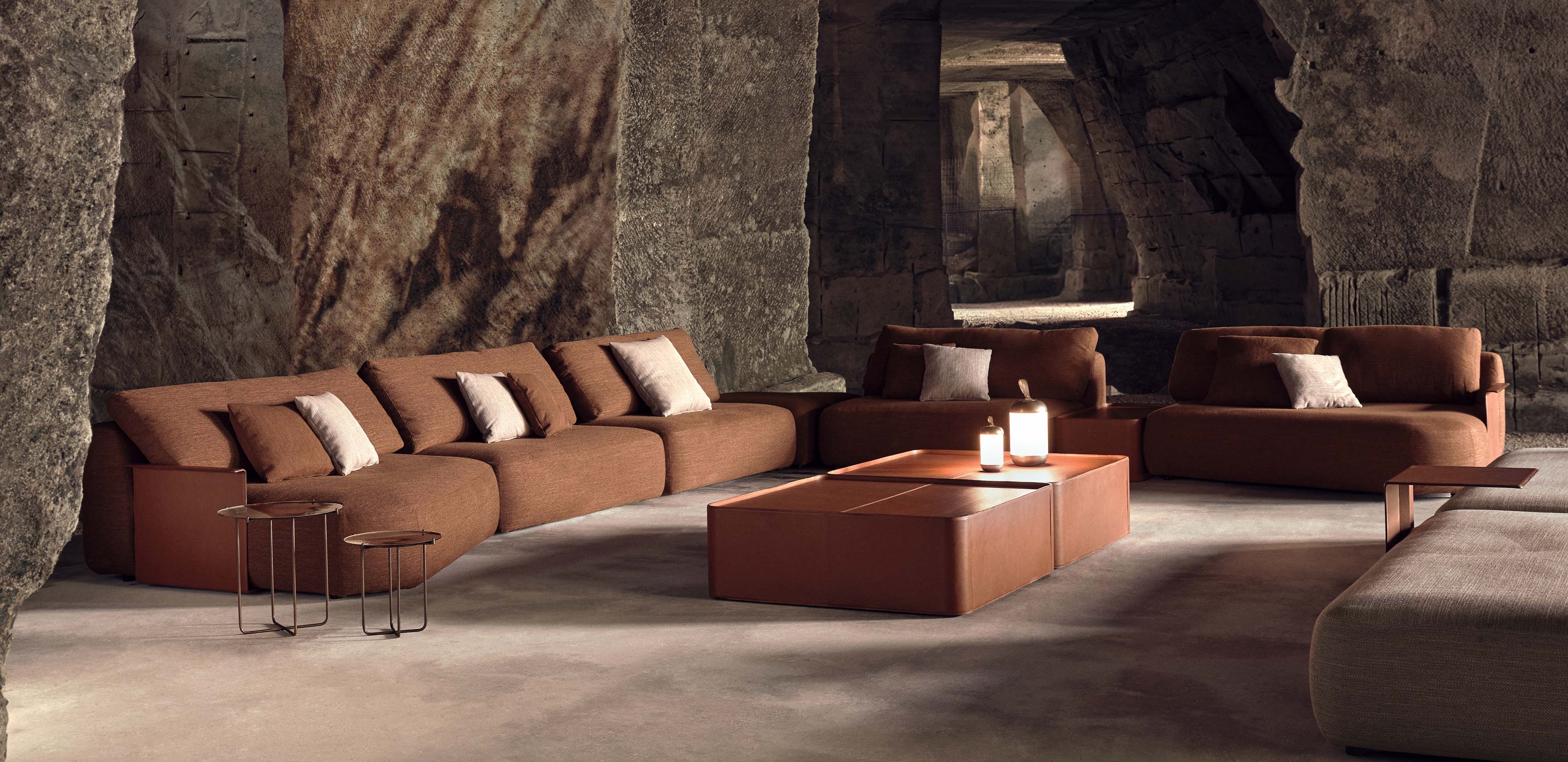 Exteta coffee tables Image