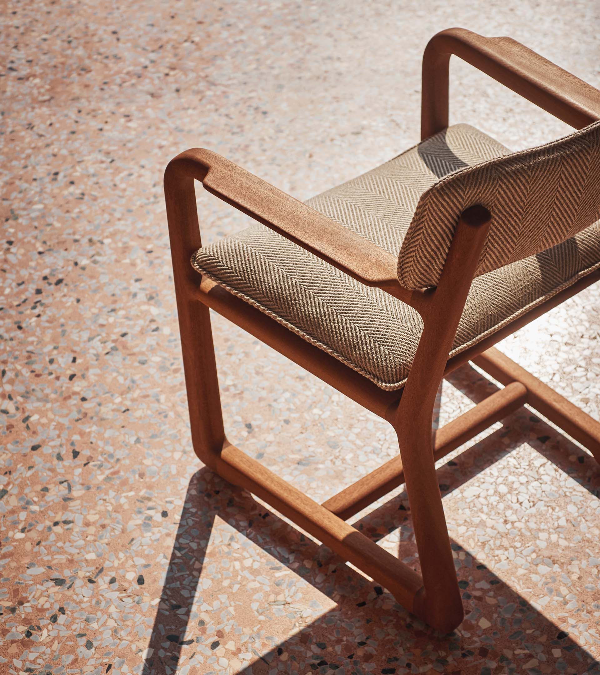 Exteta Chairs R Image