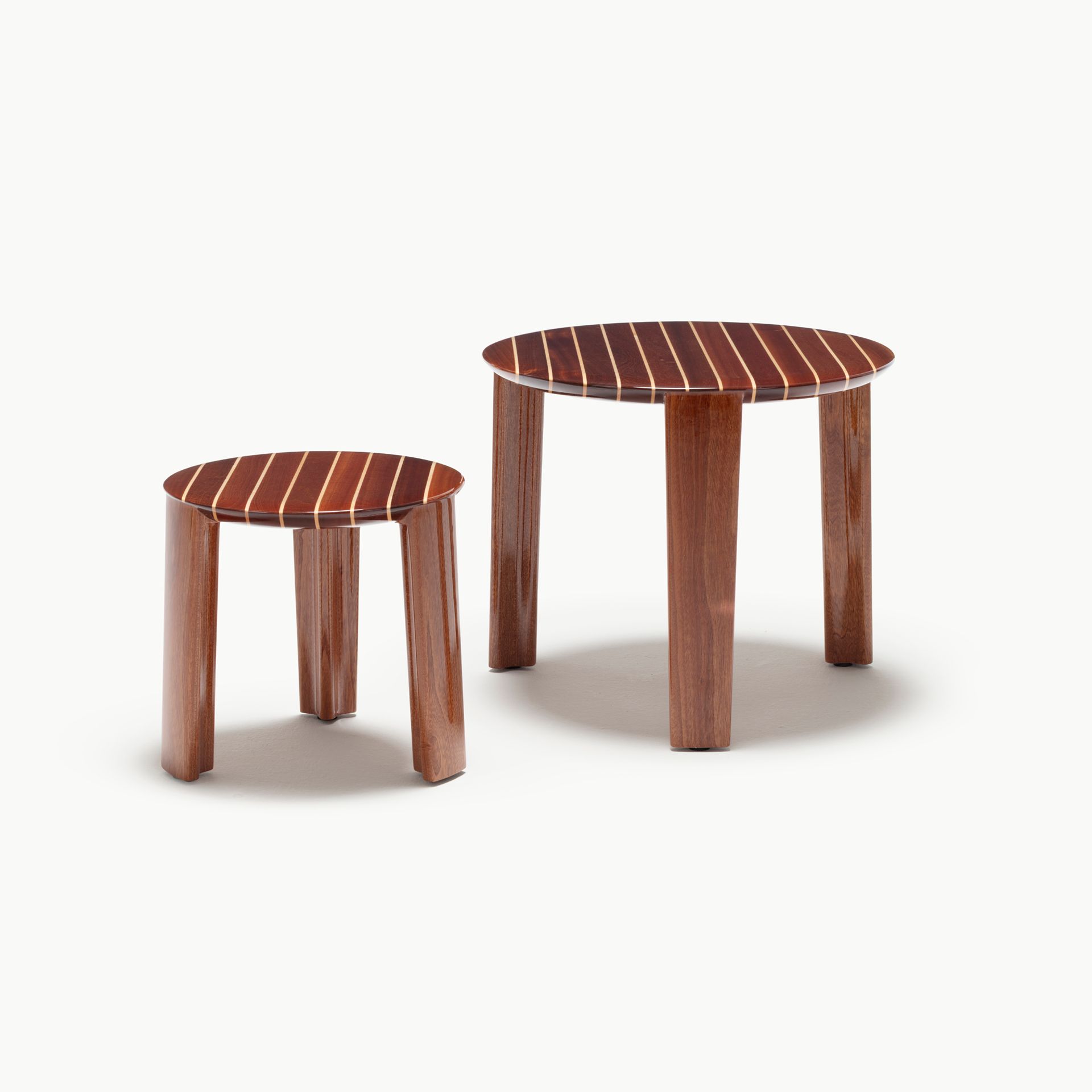 Exteta Riva round coffee table 01 Image