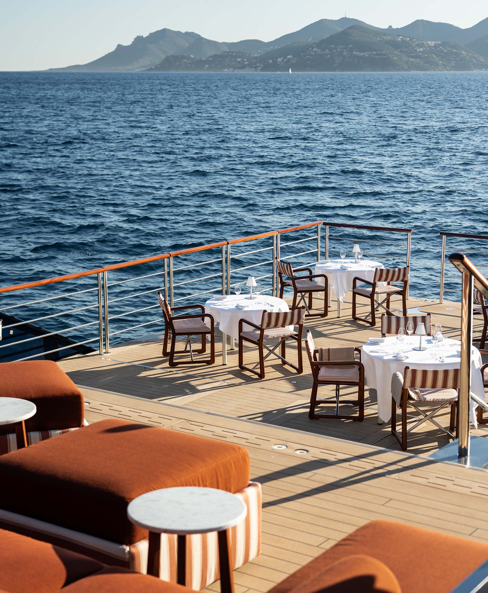 Frontline Studio Orient Express Corinthian Marina DSC01395 Image