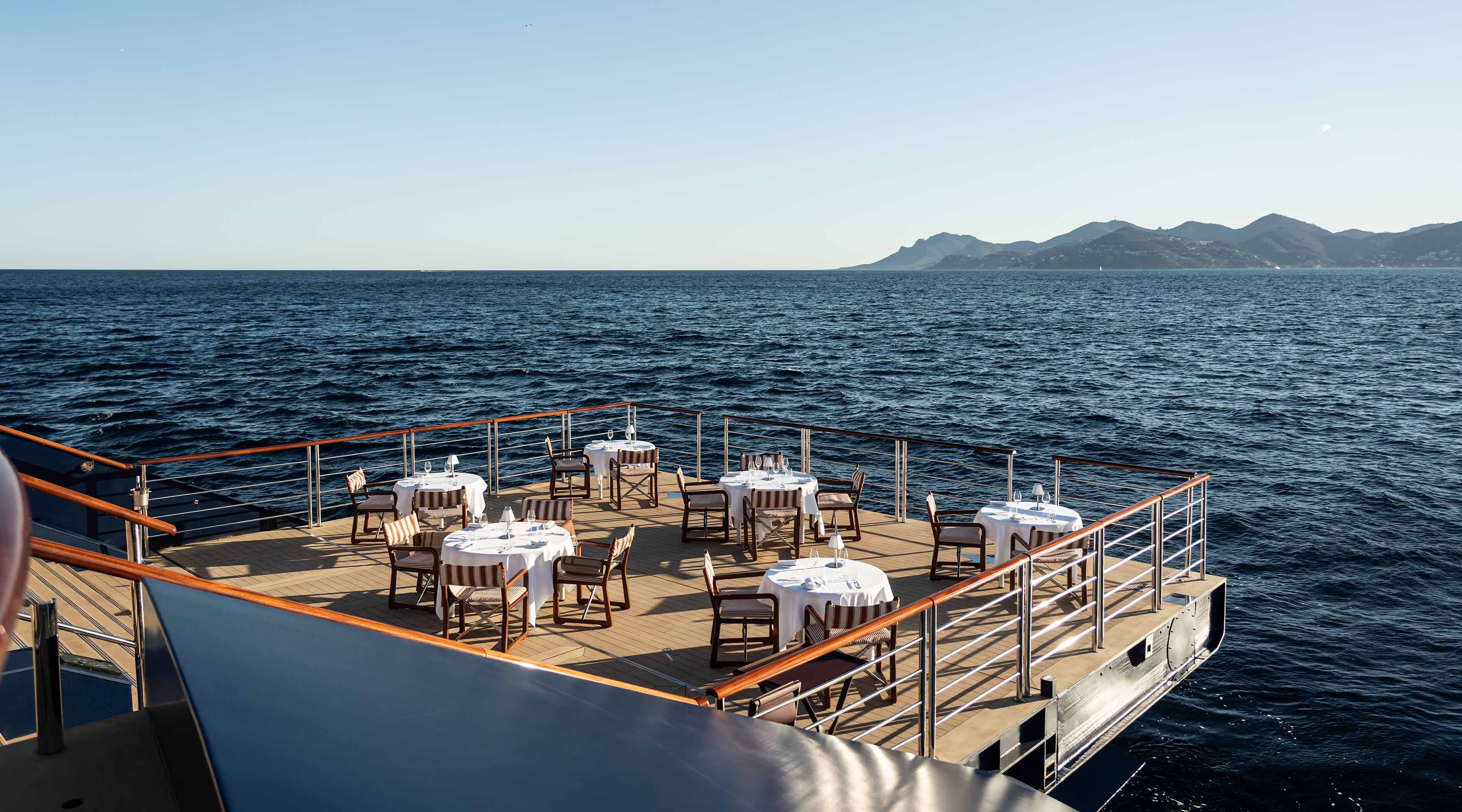 Frontline Studio Orient Express Corinthian Marina DSC01399 Image