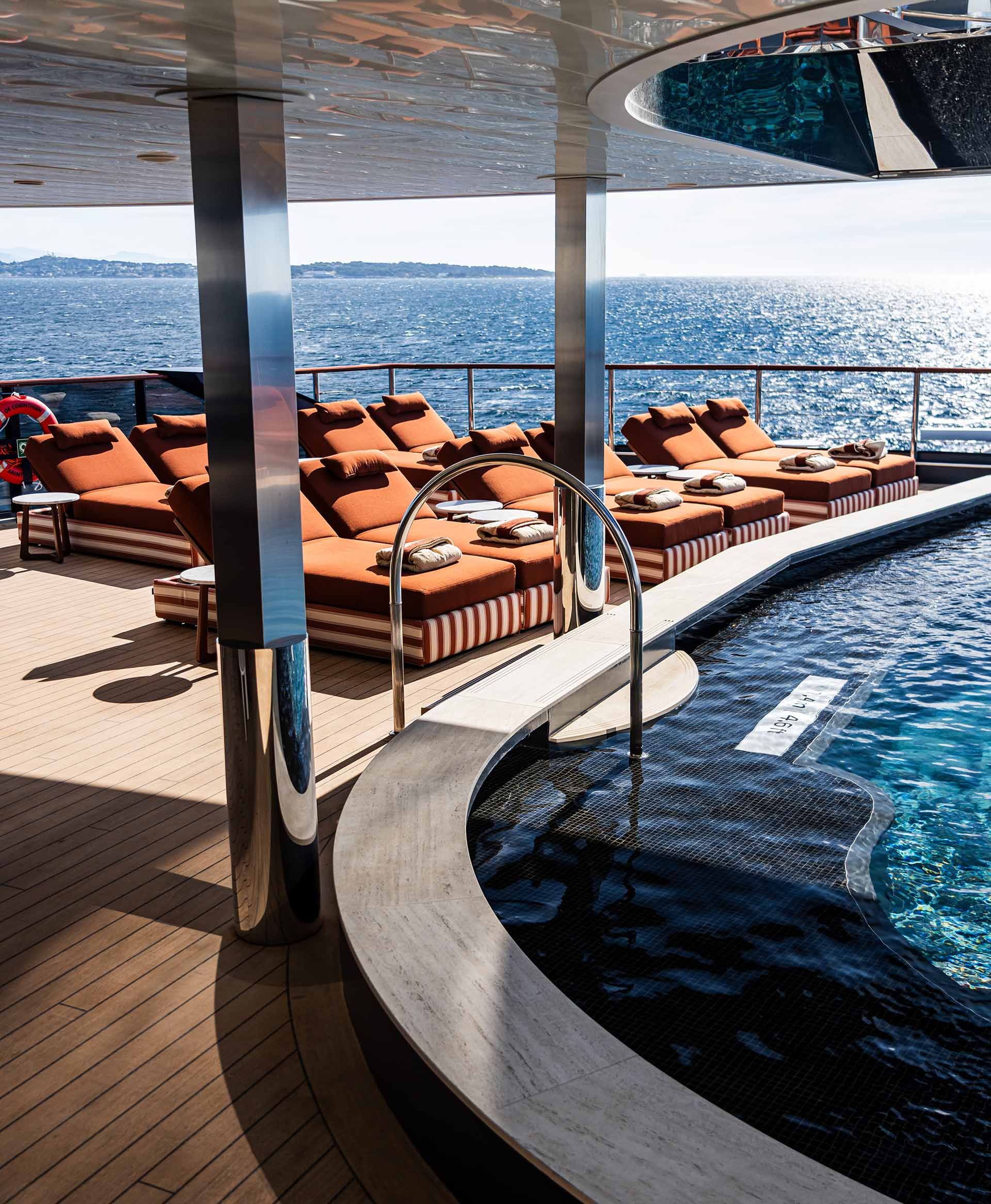 Frontline Studio Orient Express Corinthian Pool Lounge DSC09936 Image