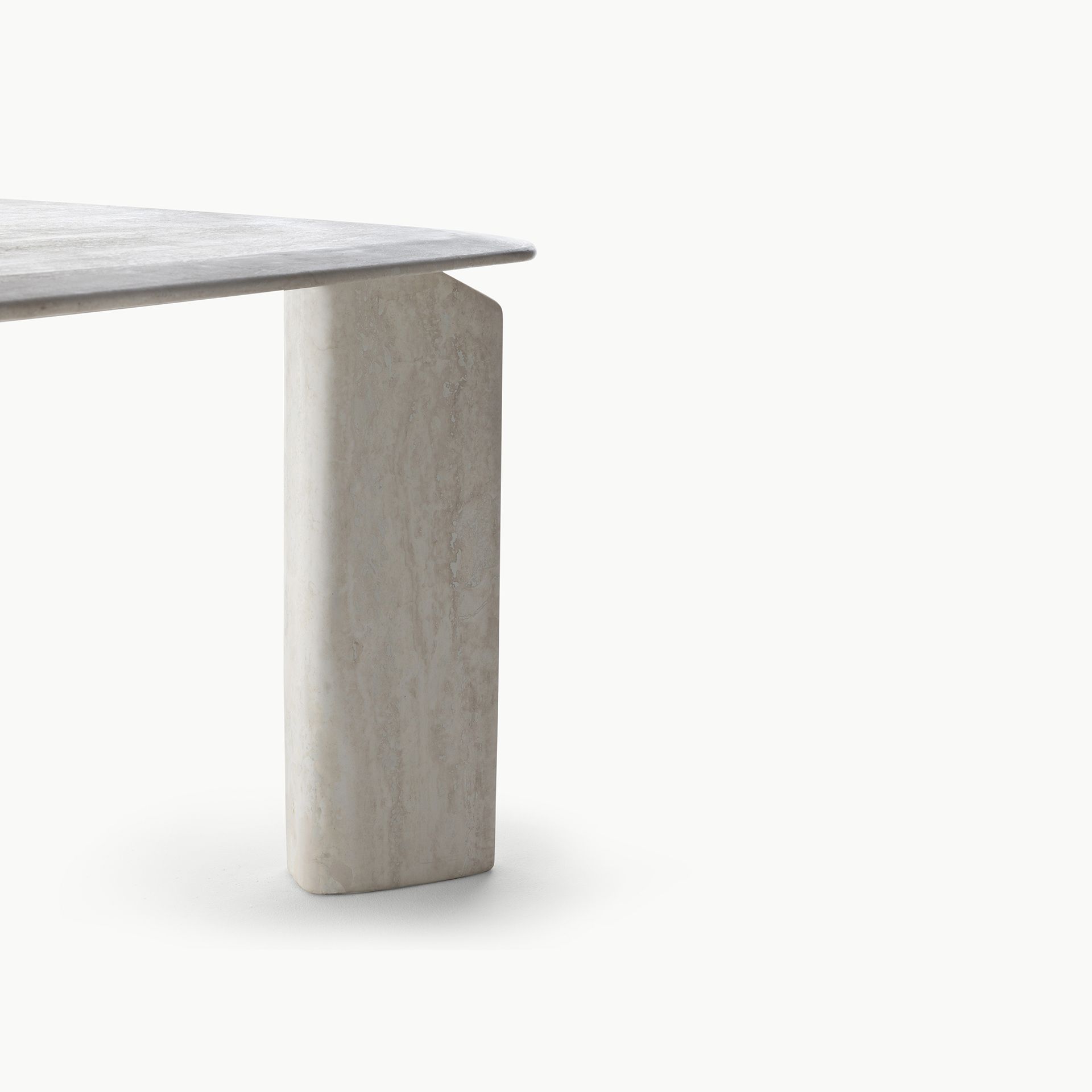 Giotto Table02 Image