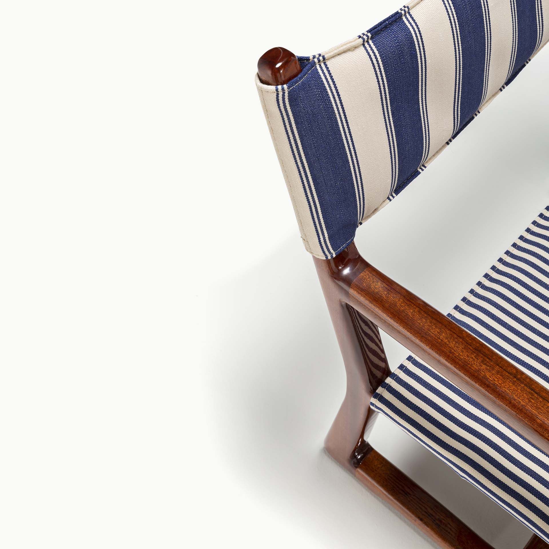 LPIDC02Armchair05 Image