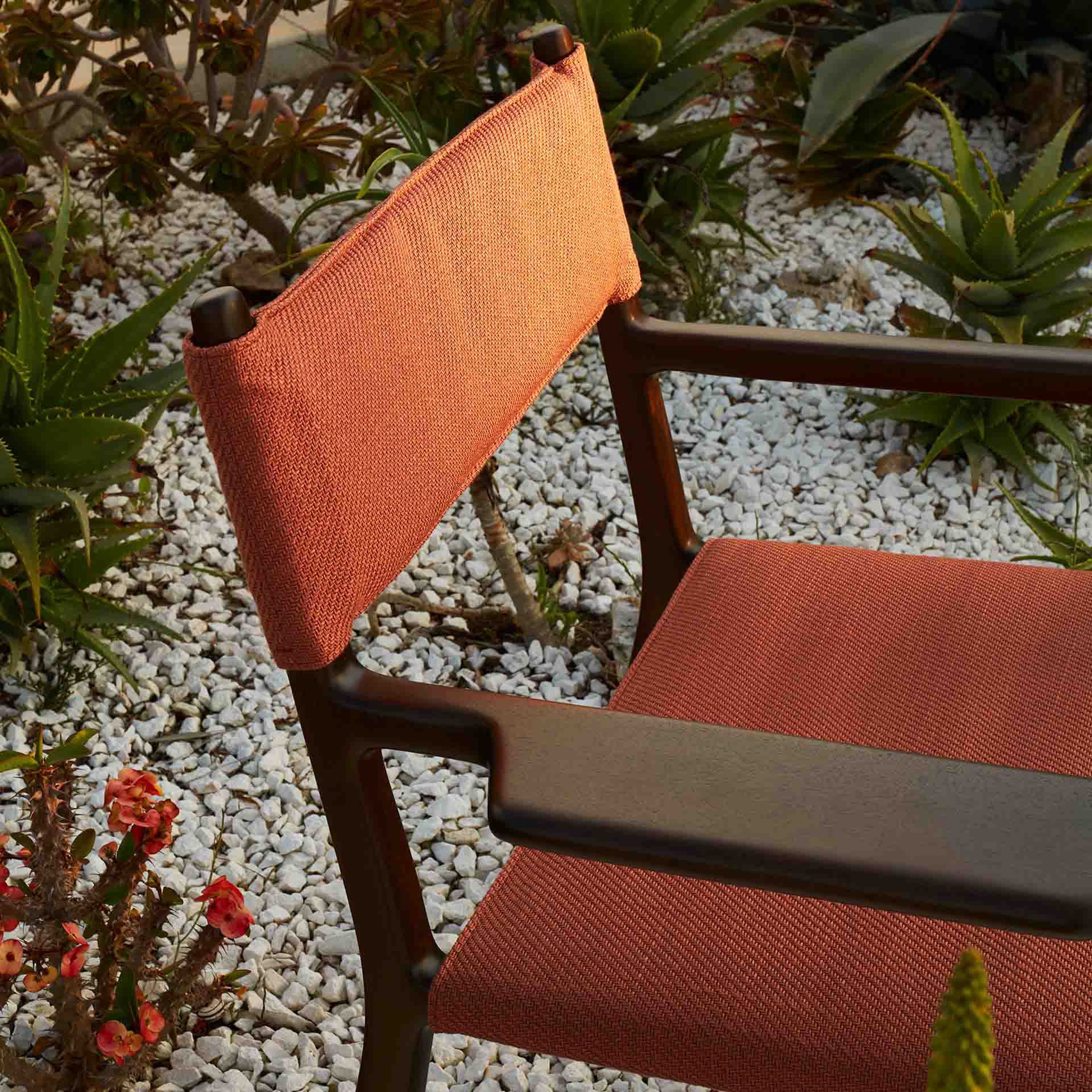 LPIDC02Armchair Cover02 Image