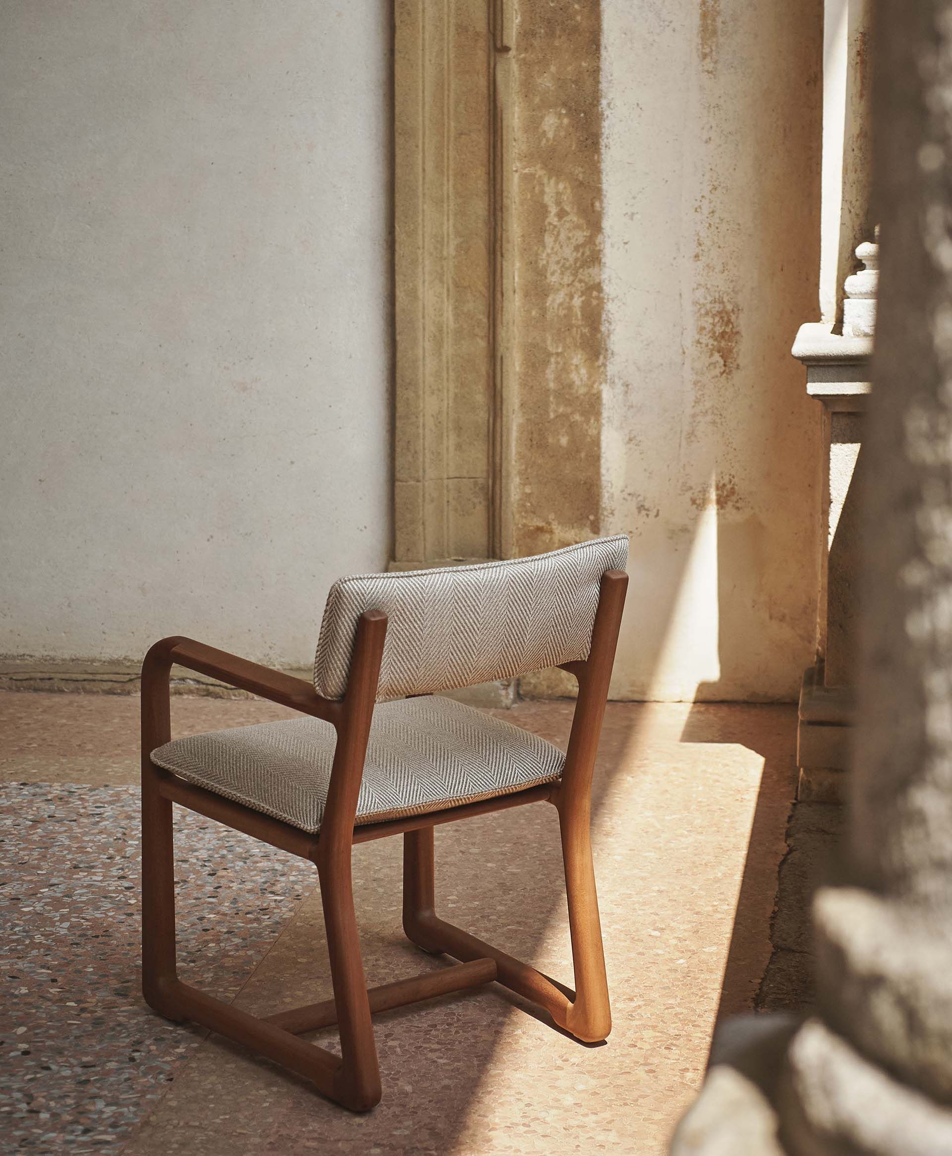 LPIDC12Dining Chair14 Image