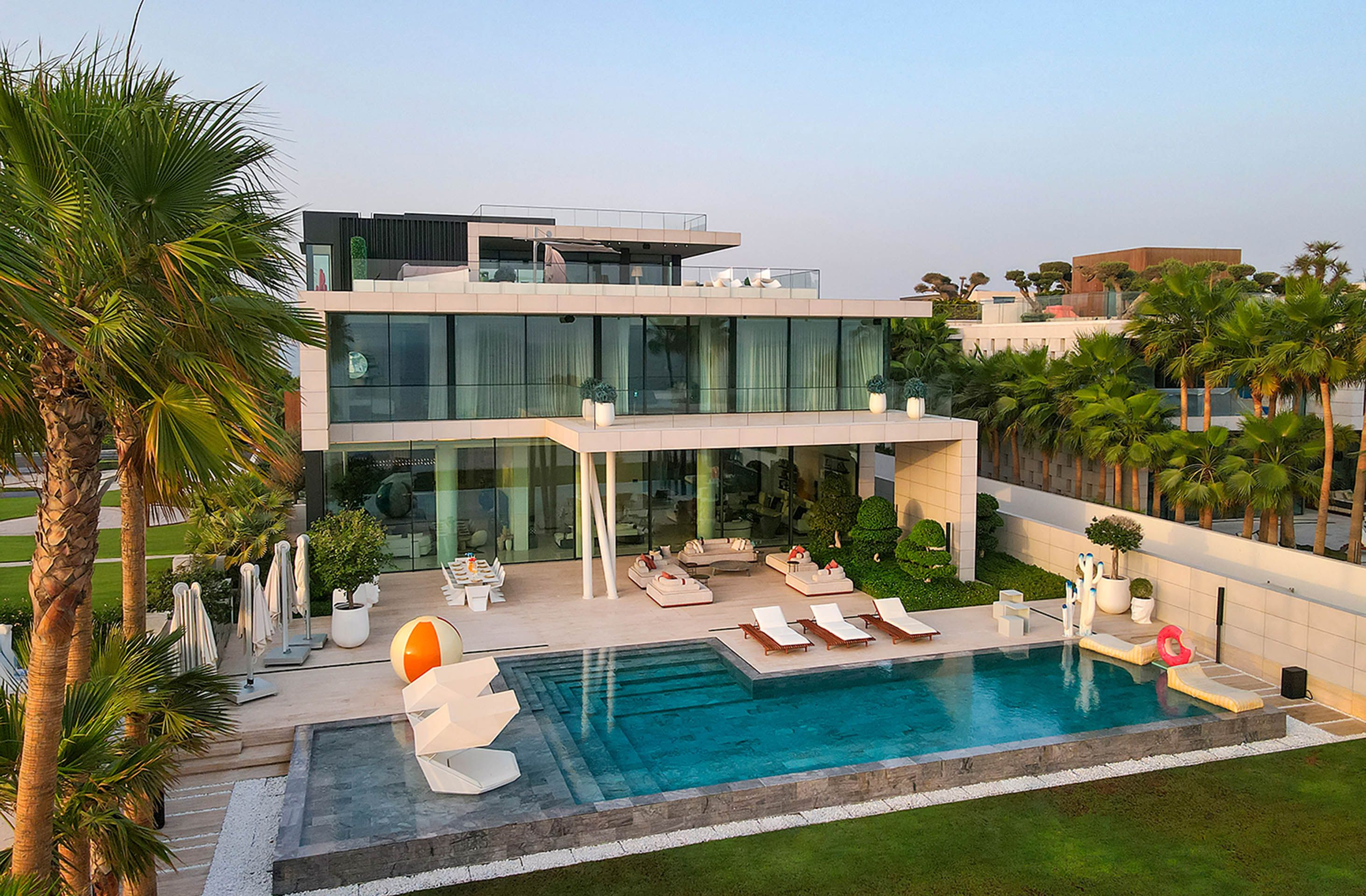 L'Amer Villa Thumbnail Image