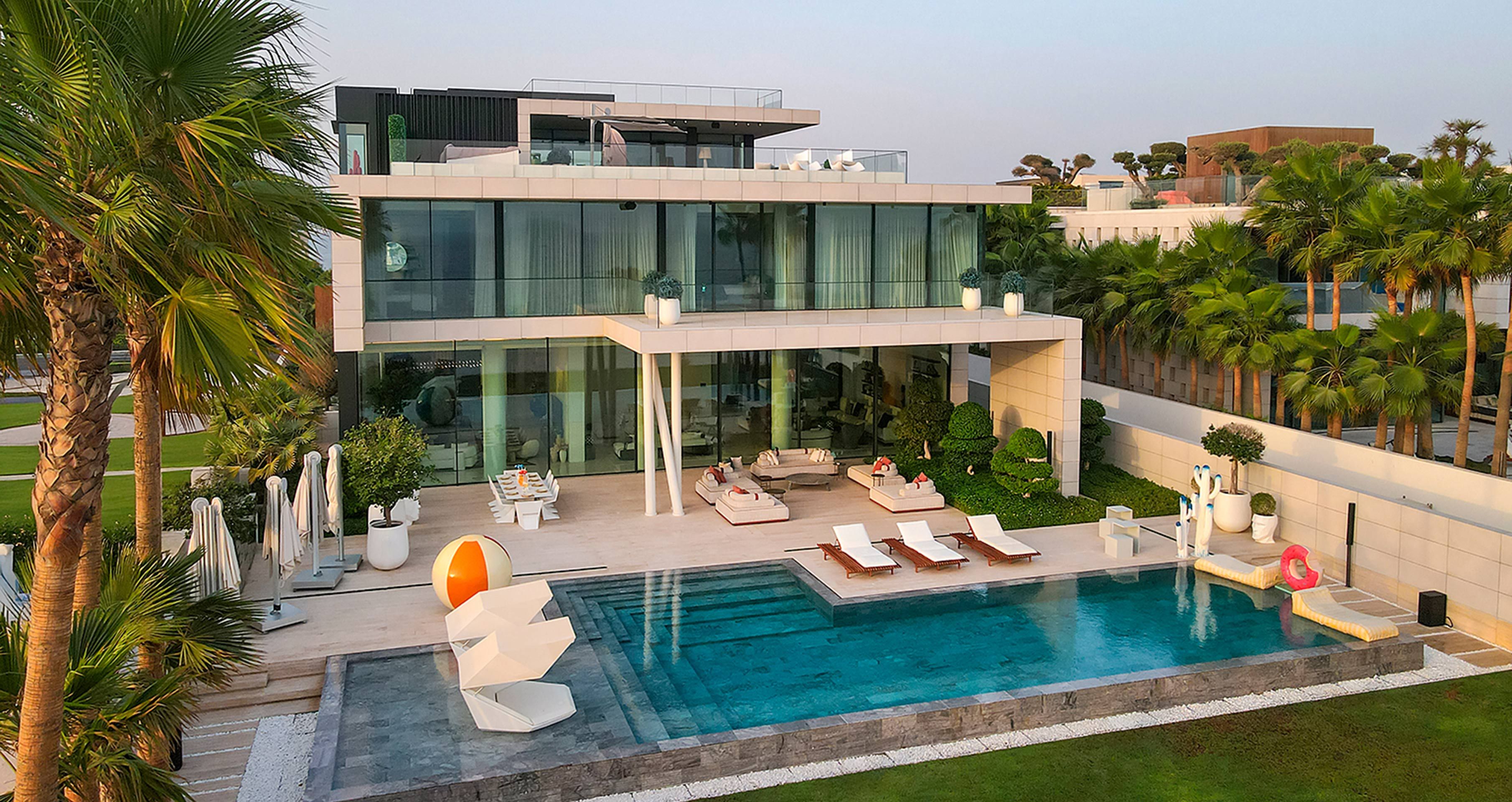L'Amer Villa Top Banner Image