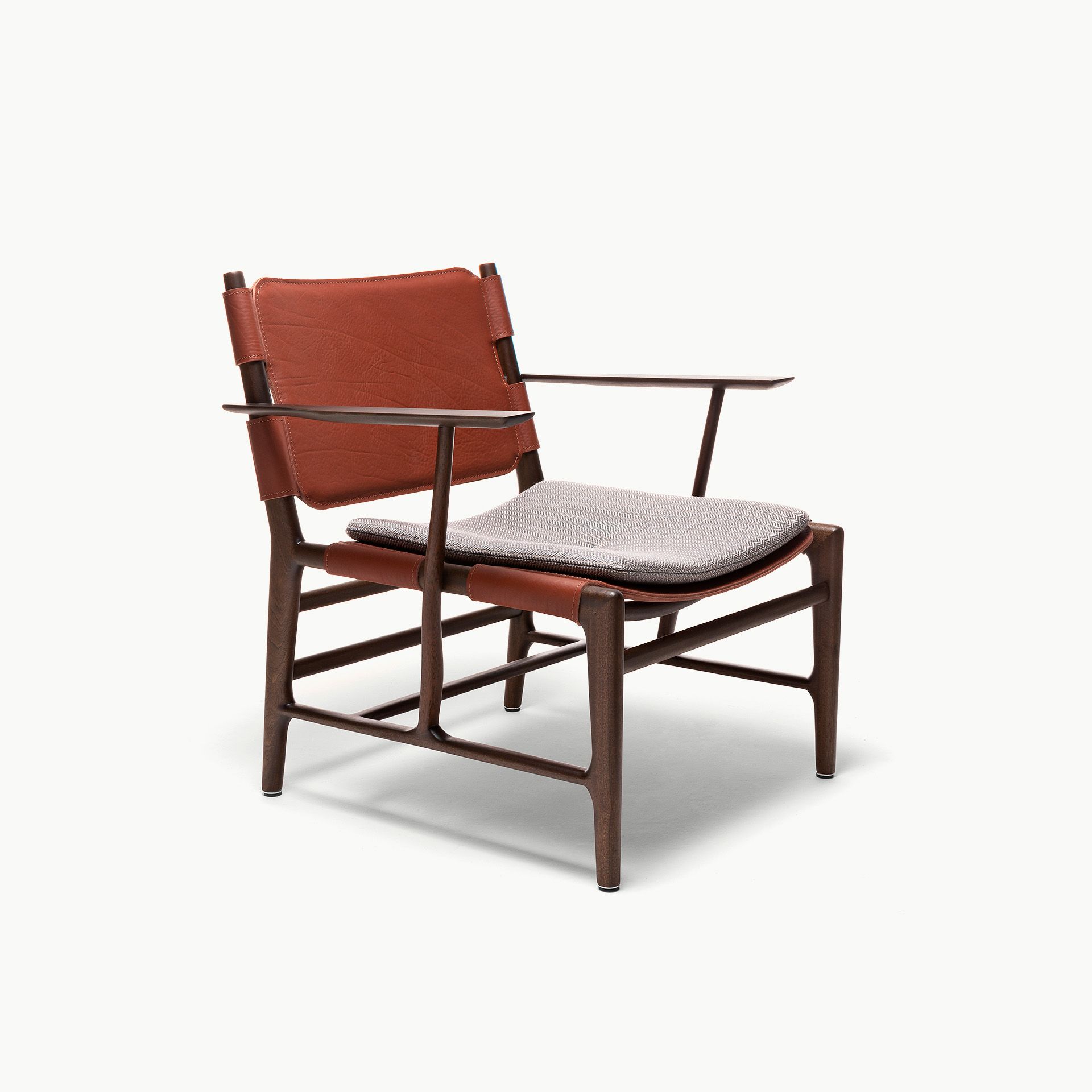 Levante Armchair8 Image