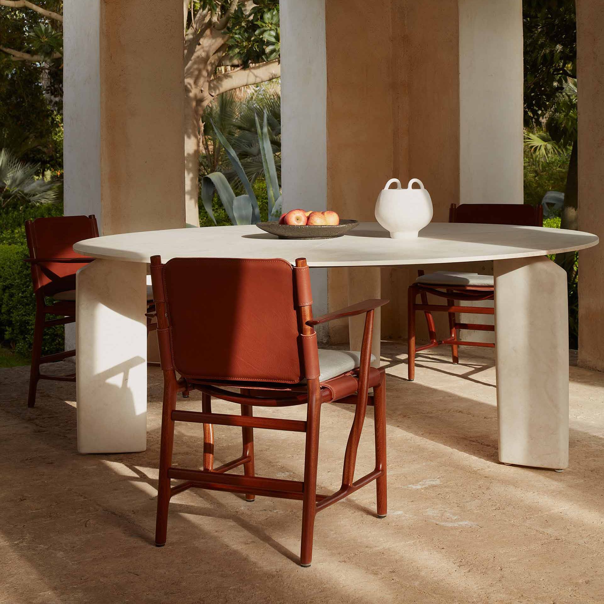 Levante Chair Cover02 Image