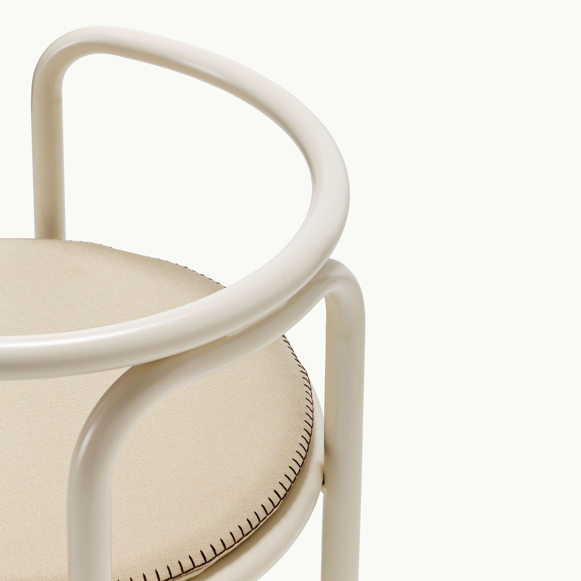 Locus Solus Chair086 Image