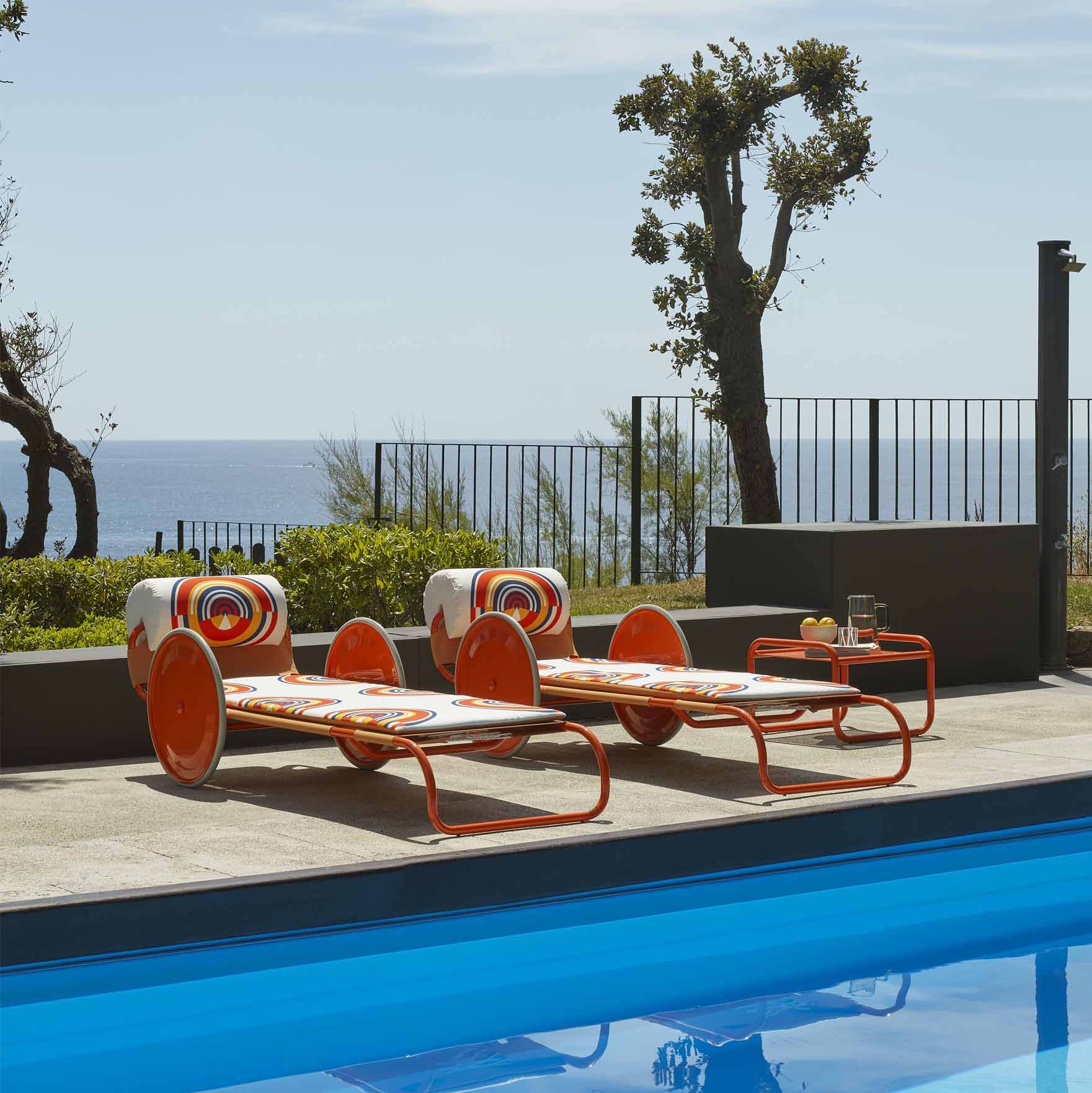 Locus Solus Sun Lounger Cover02 Image