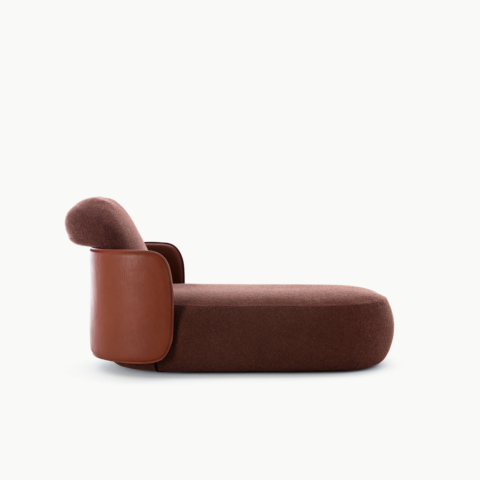 Mochi Chaise Longue Cover Image