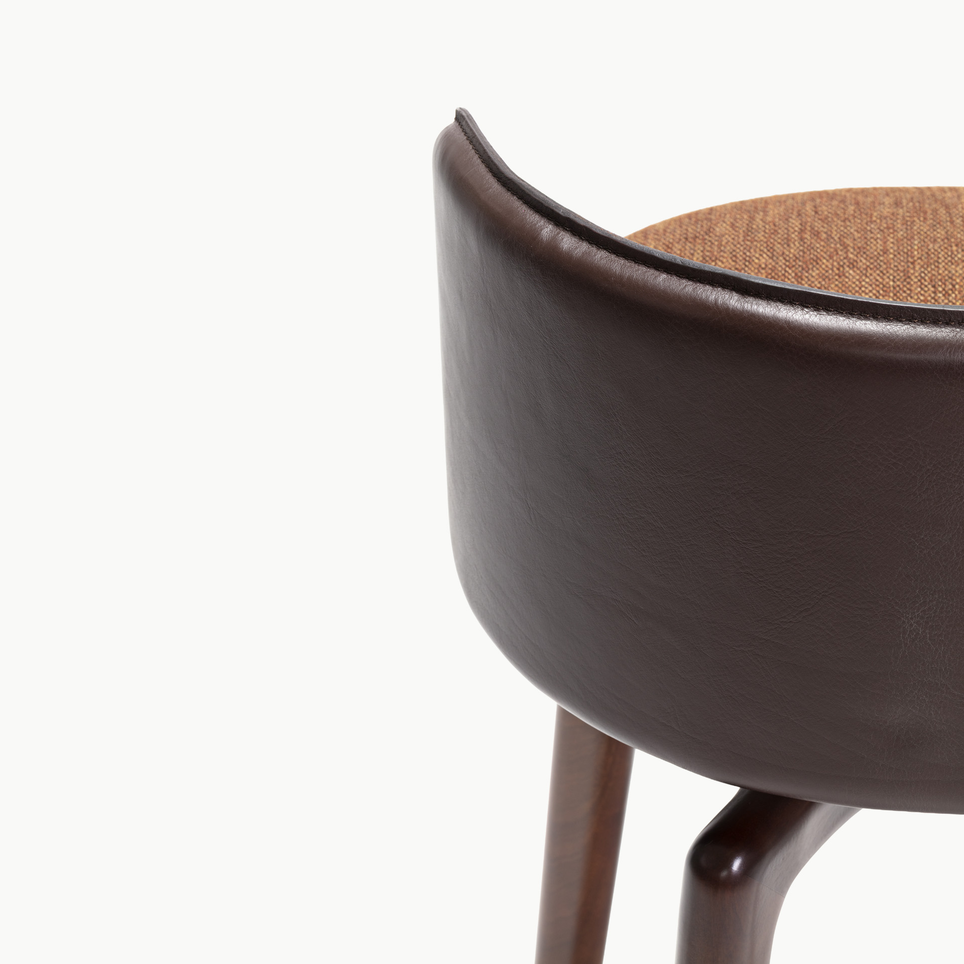 Mochi Twist Stool 04 Image