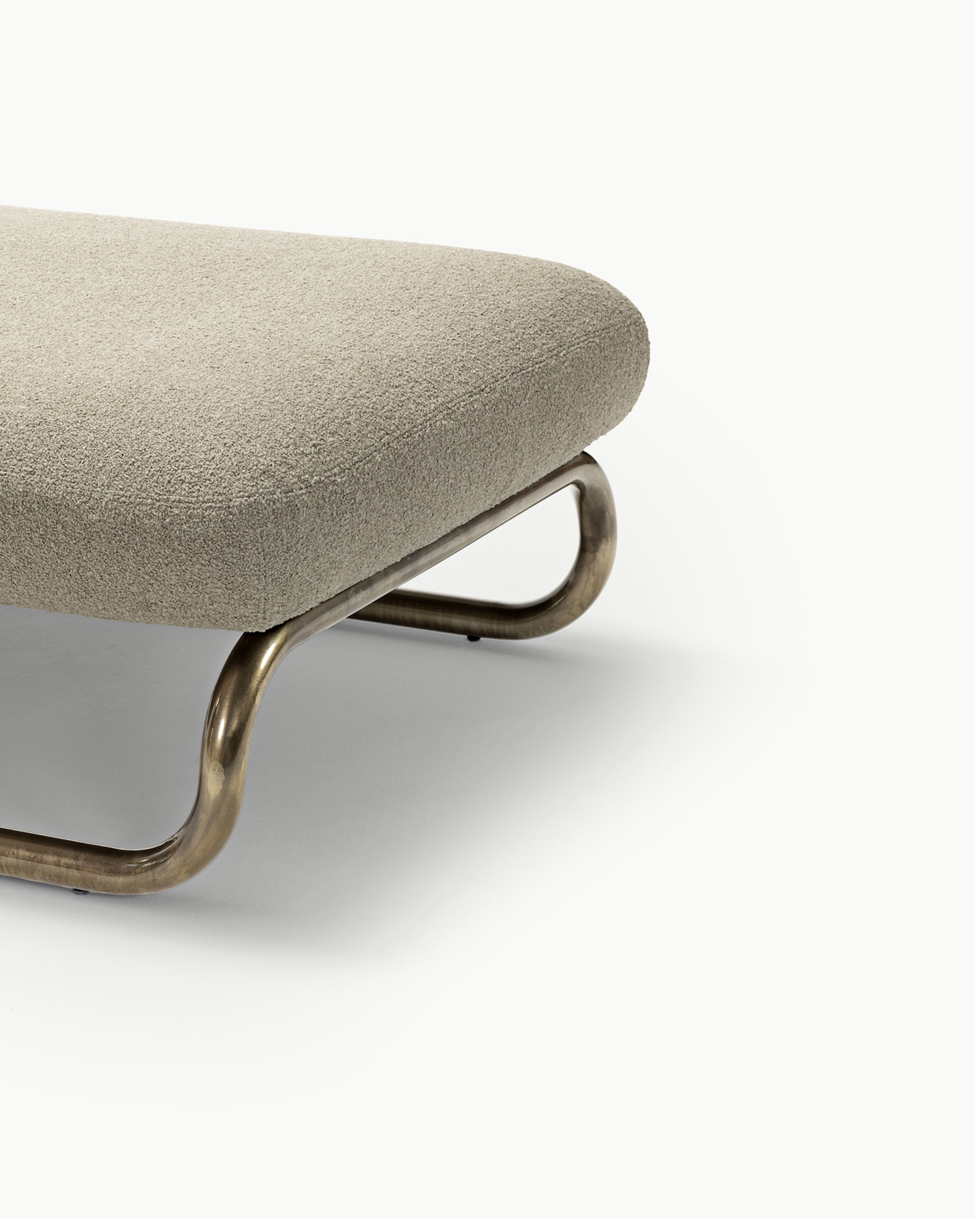 Modernista Sun Lounger 02 mobile Image