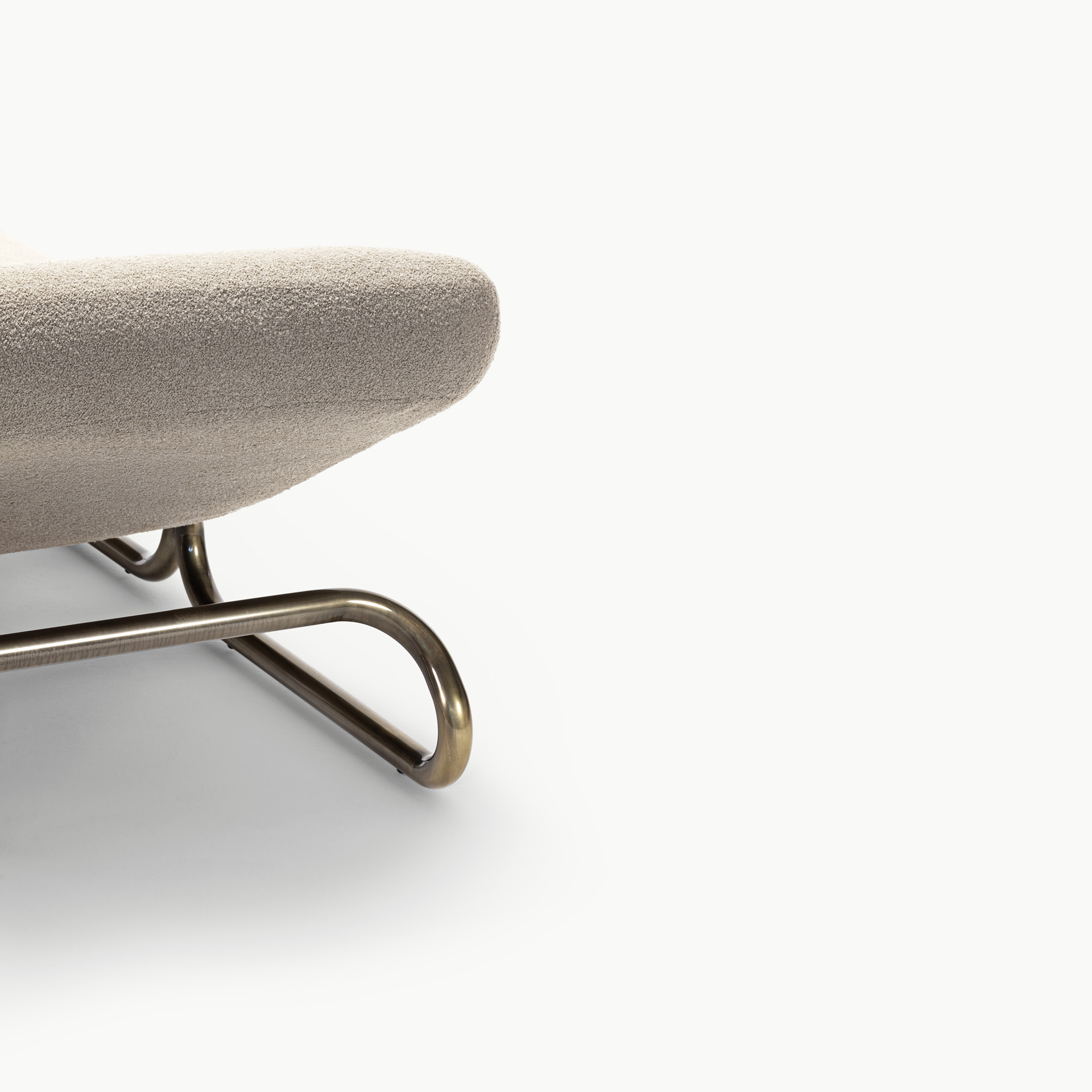 Modernista Sun Lounger 03 Image