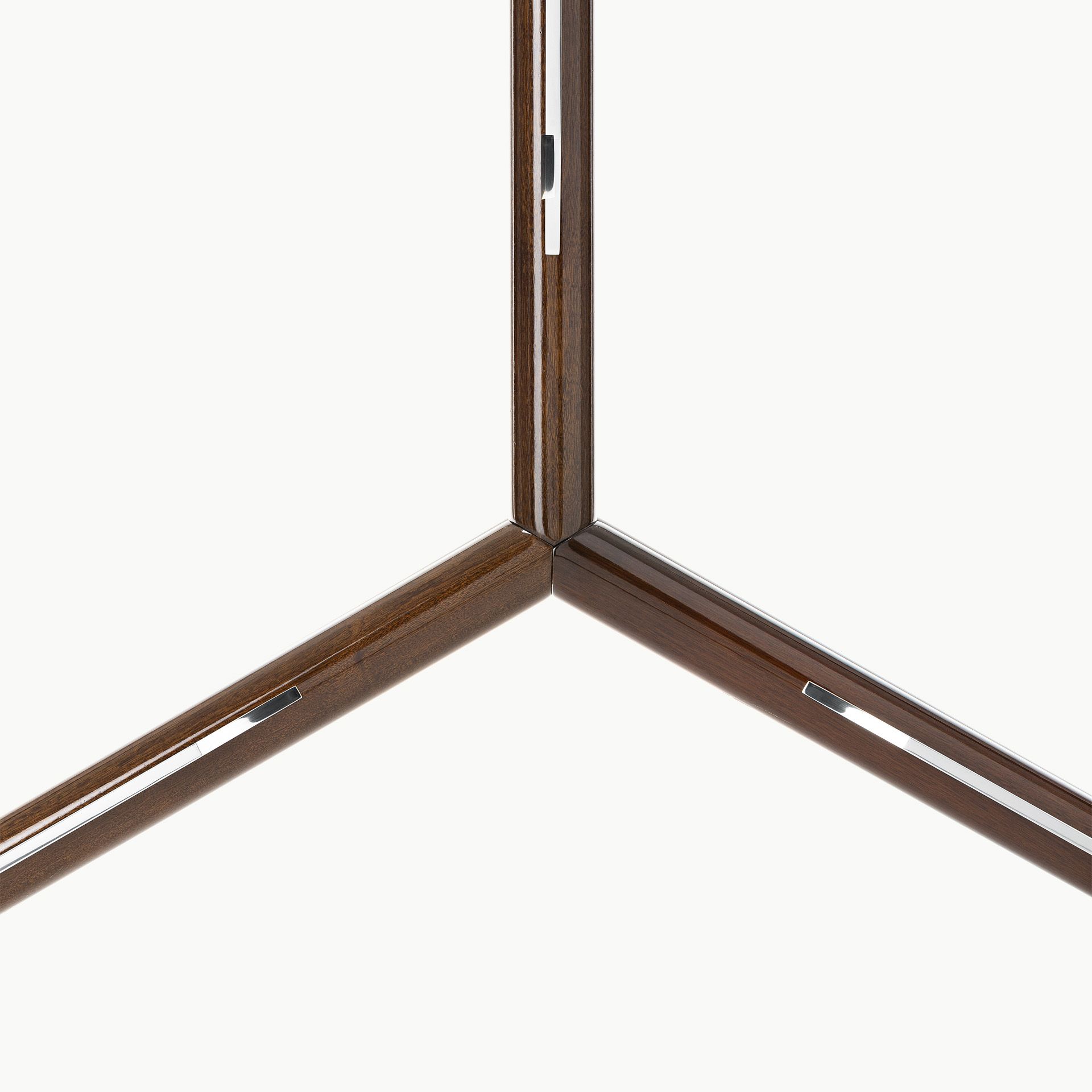 No Glue Table025 Image