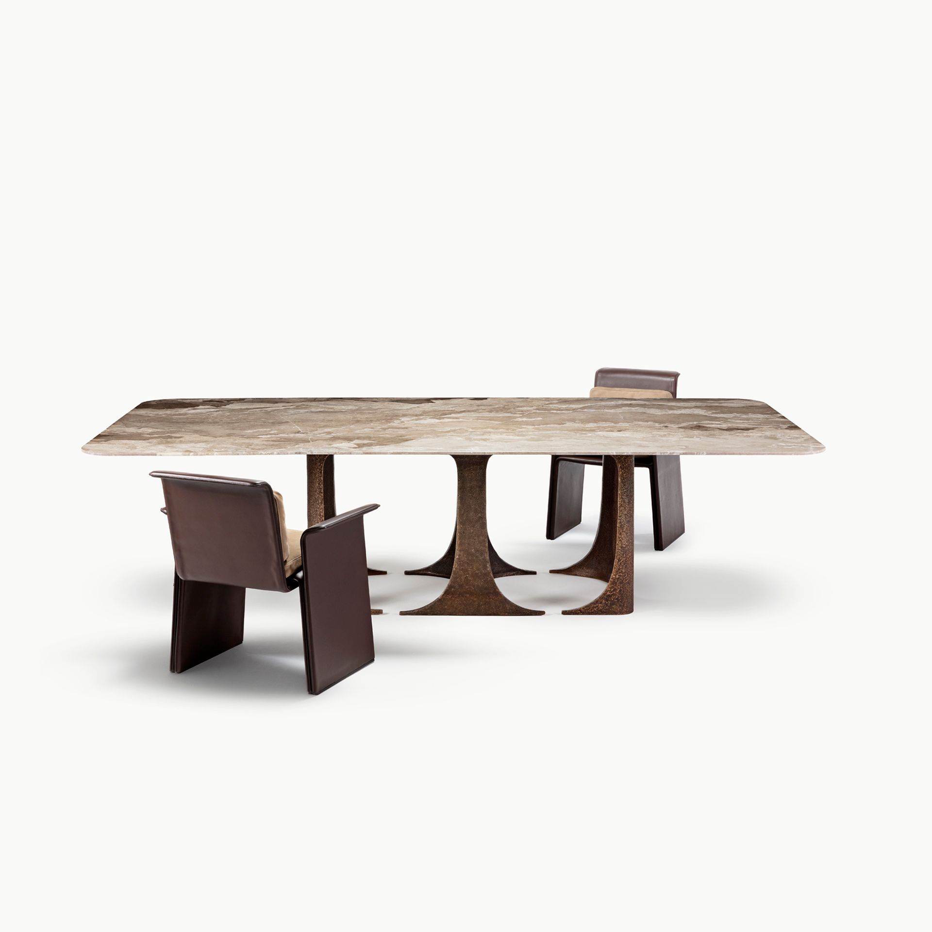Oscar Dining Table 03 Image