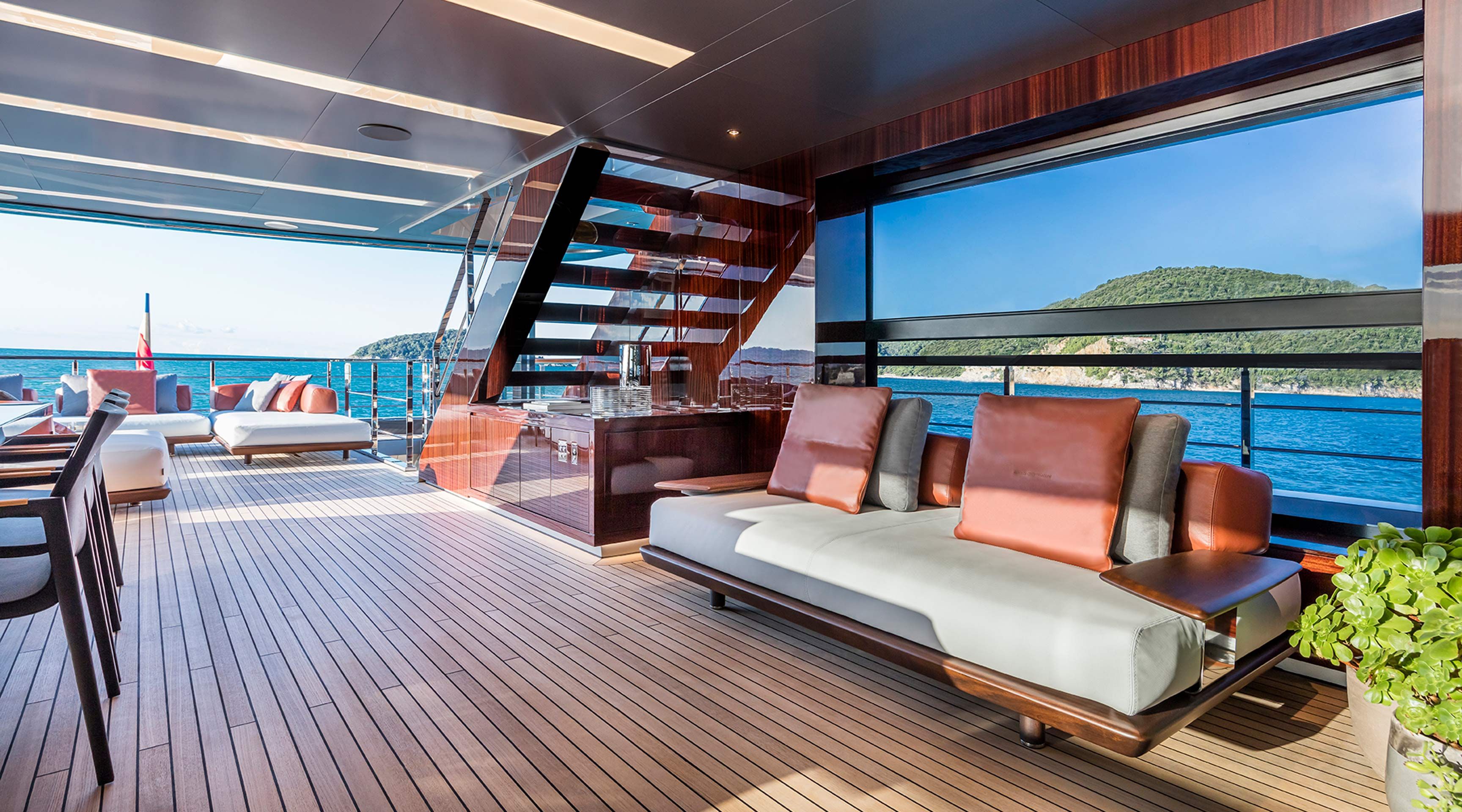 RIVA 50 MT BIS 198 post LOW Image