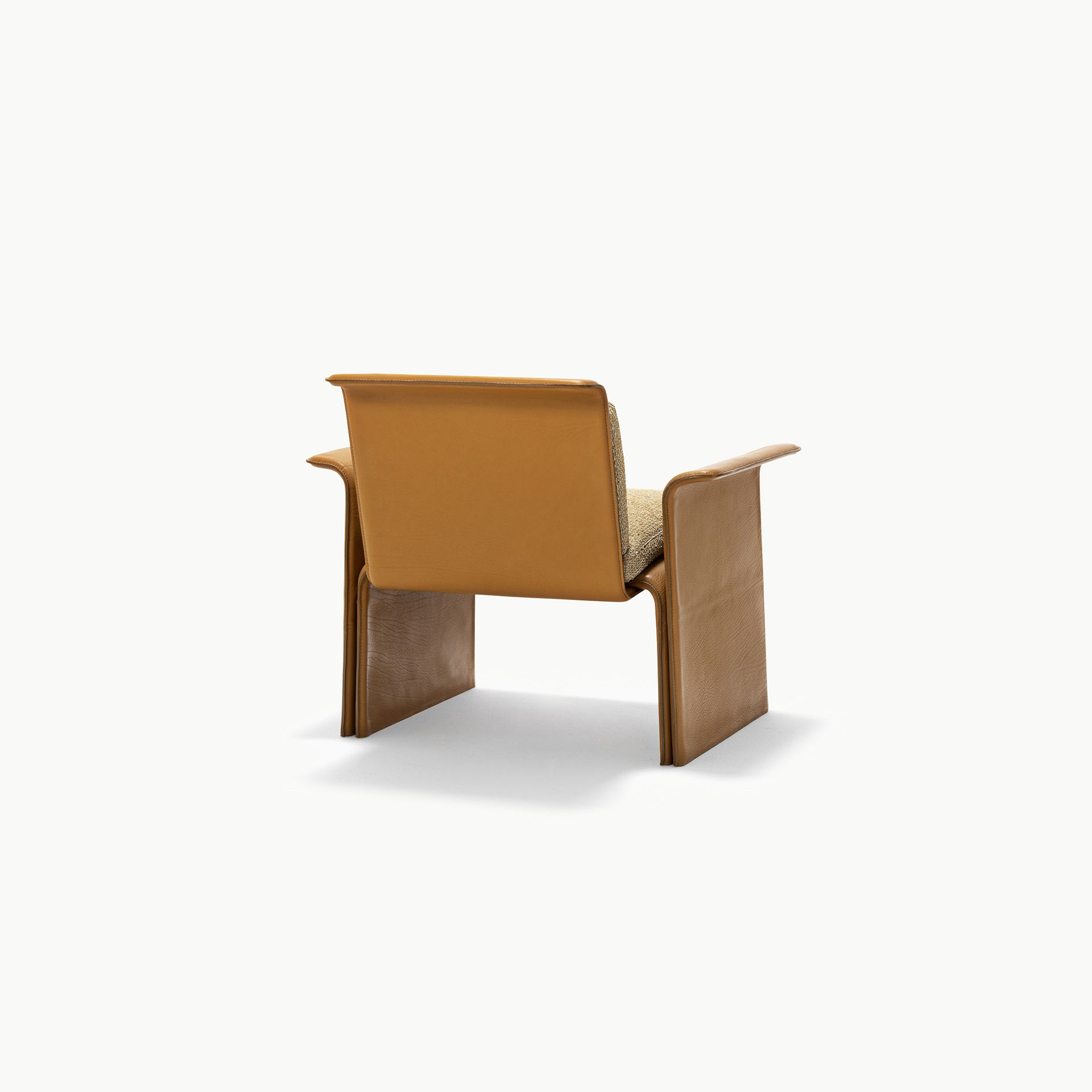 Shell Armchair02 Image