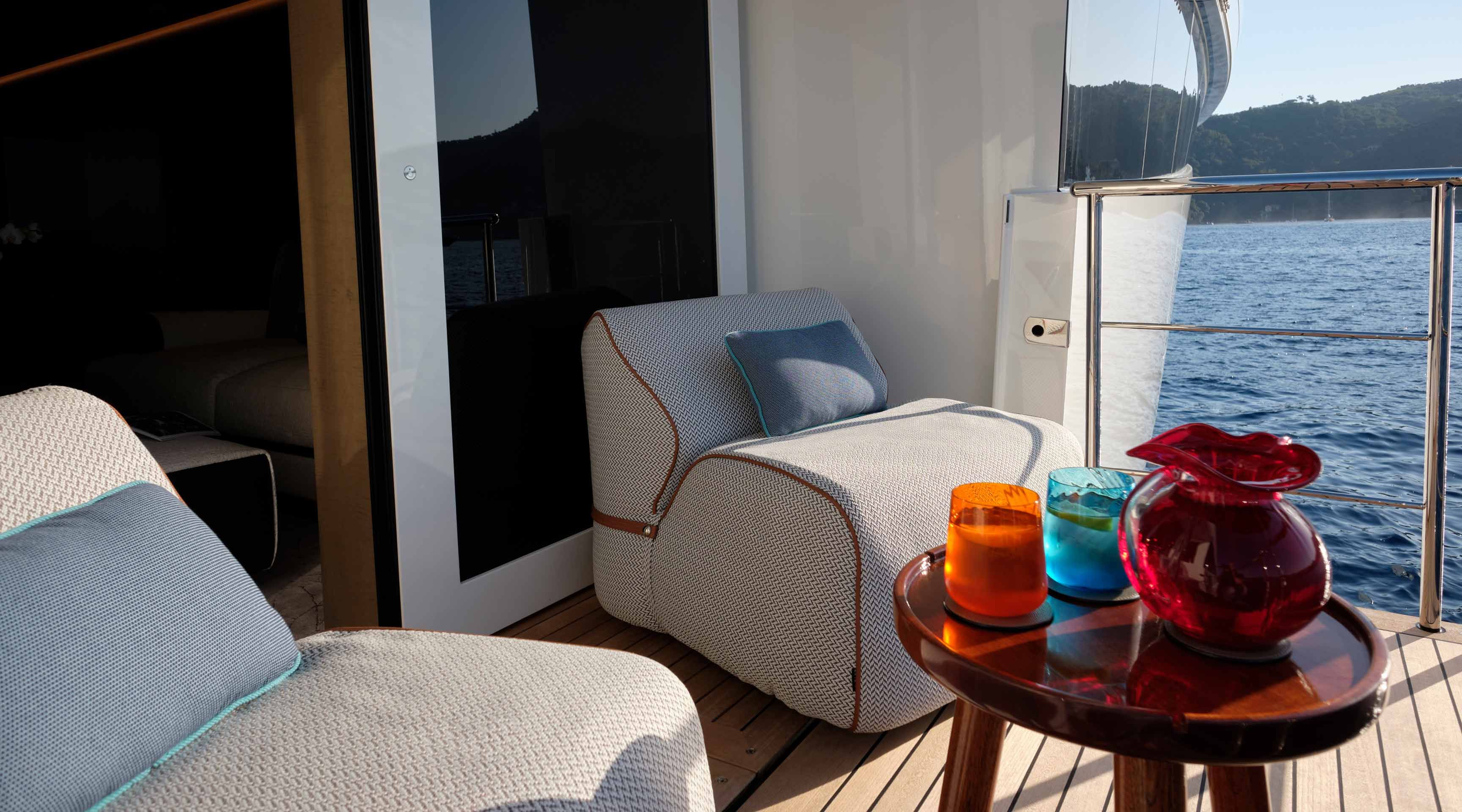 Somnium copyright Feadship MD Owners Balcony 02 Image