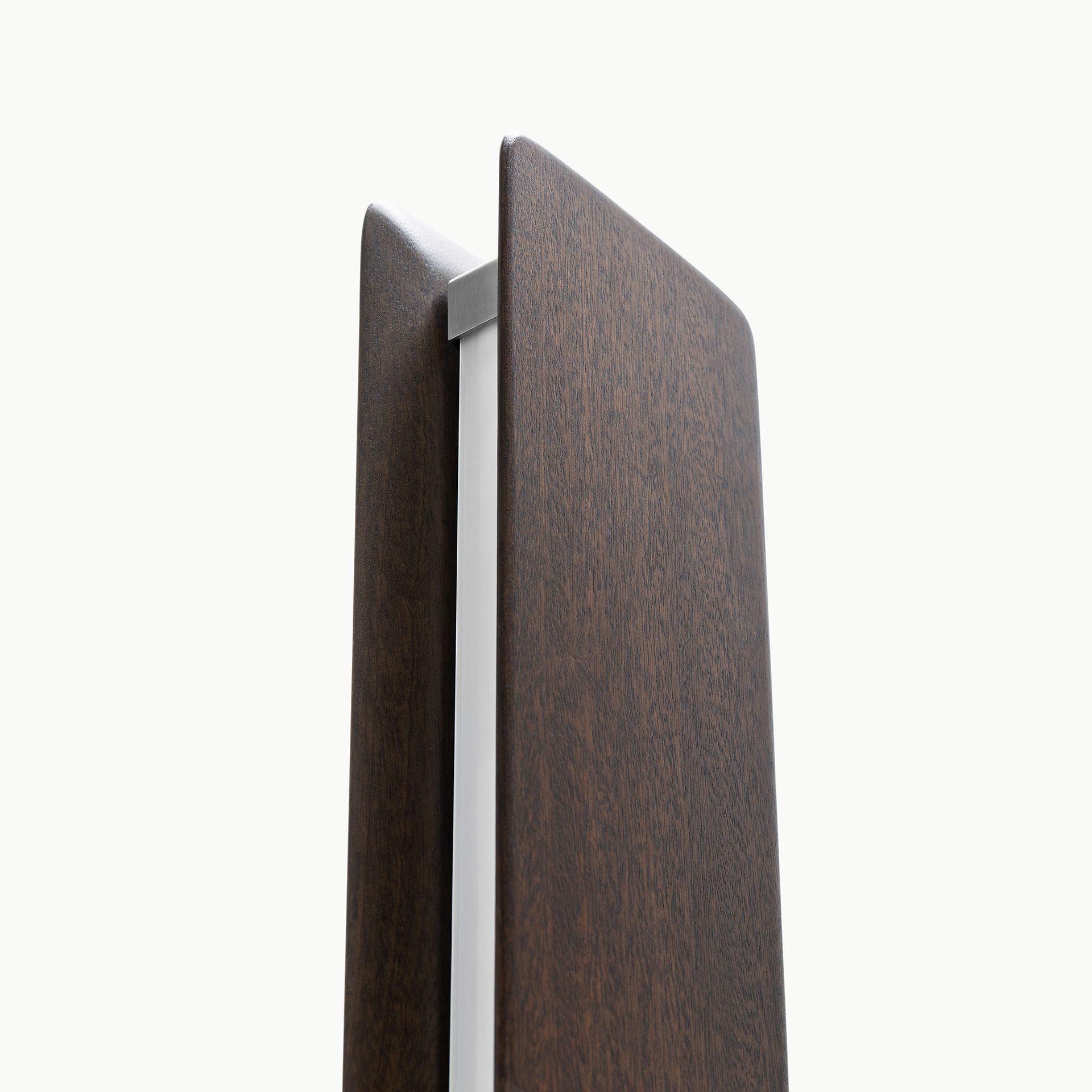 Stecca Freestanding03 Image