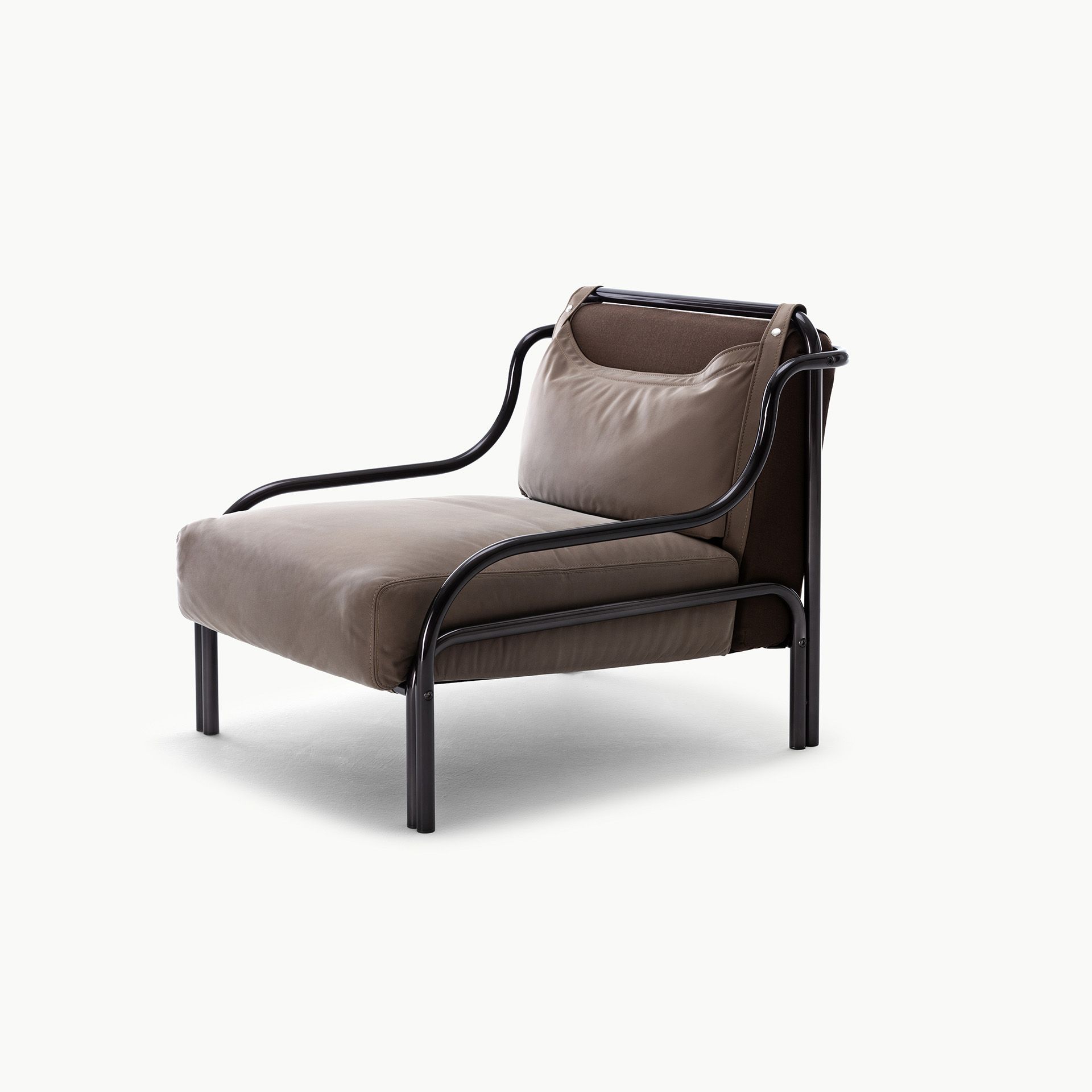 Stringa Armchair02 Image