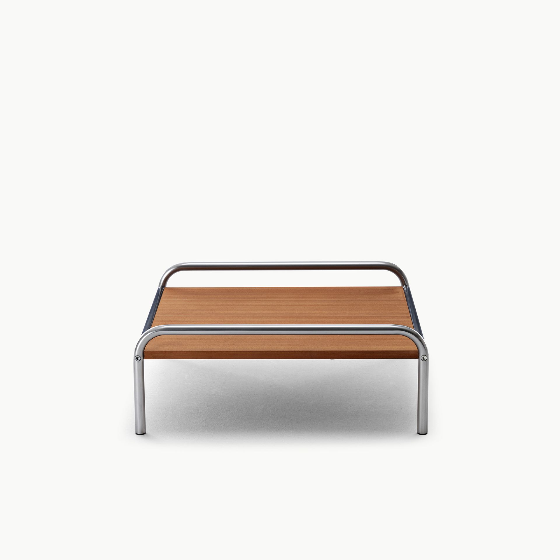 Stringa Coffee Table Cover Image