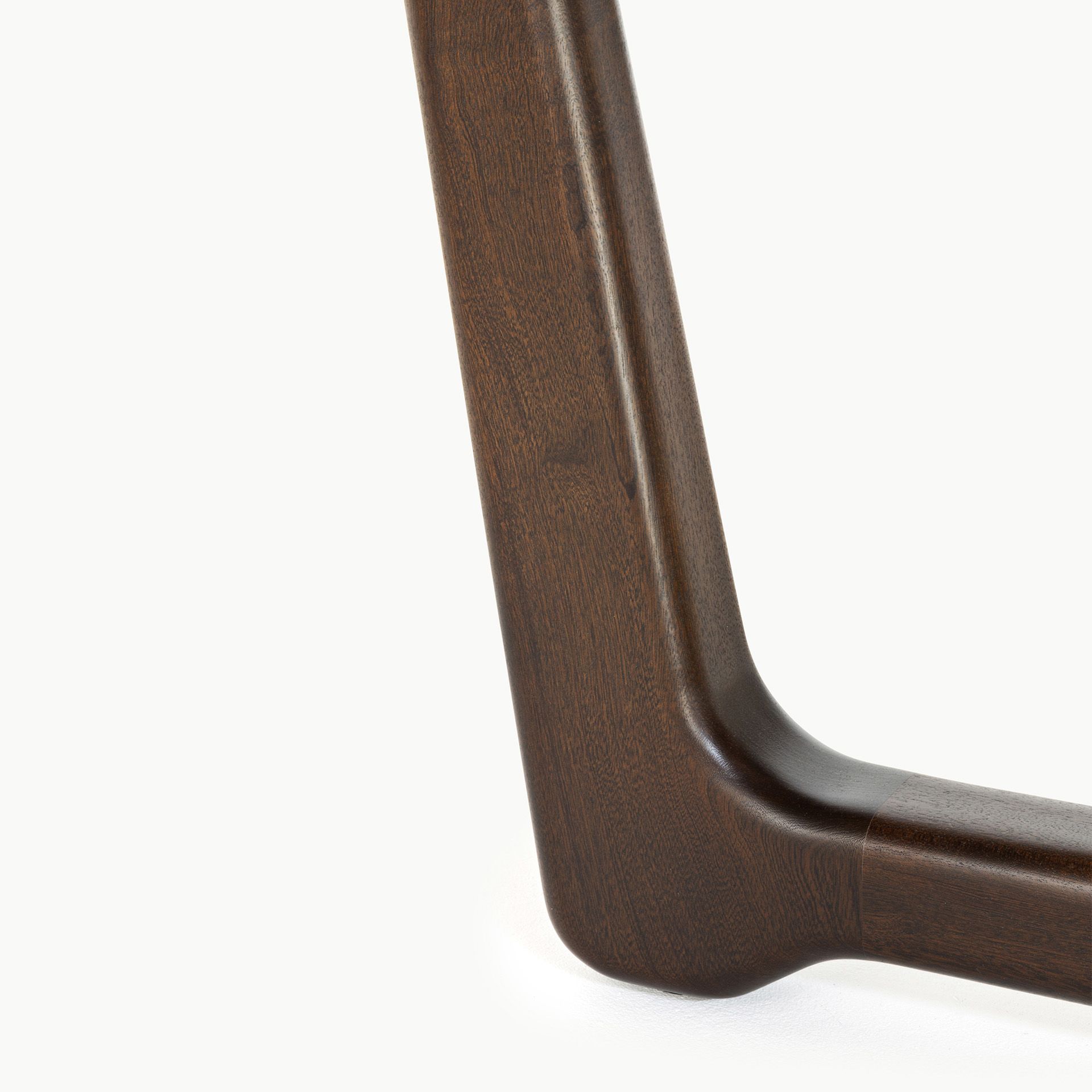 Sunser Dining Table03 Image