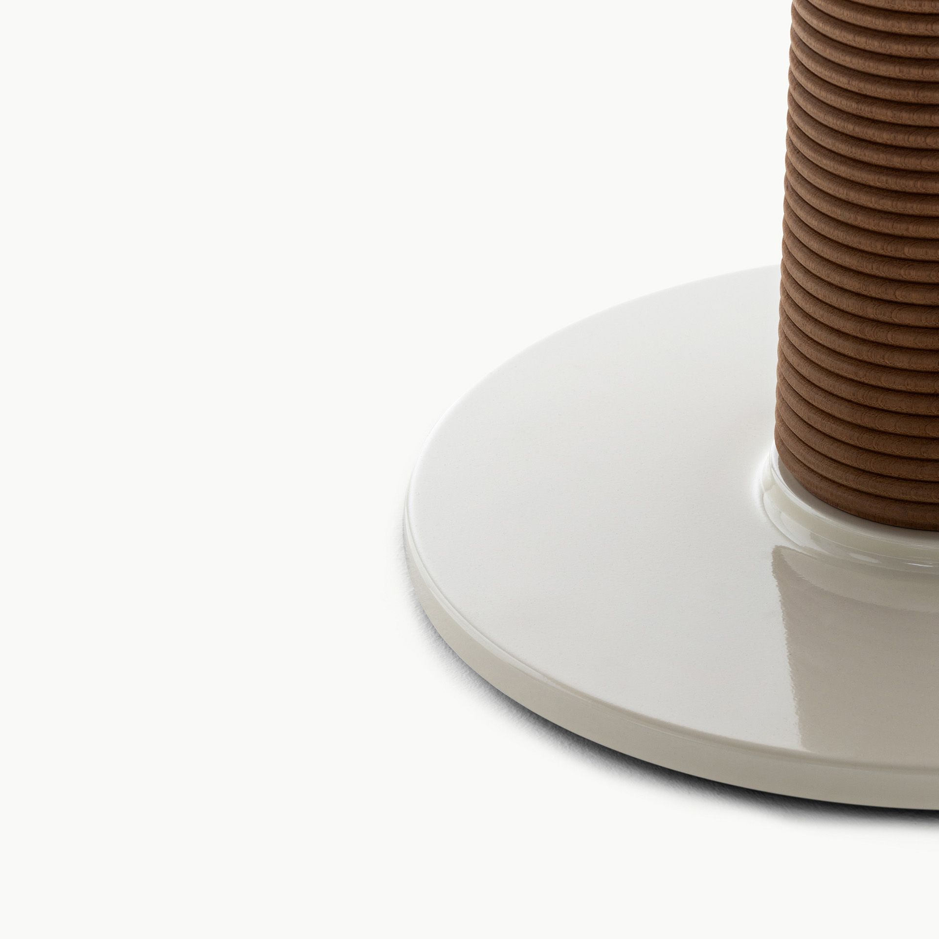 Sunset Lounge Table01 Image