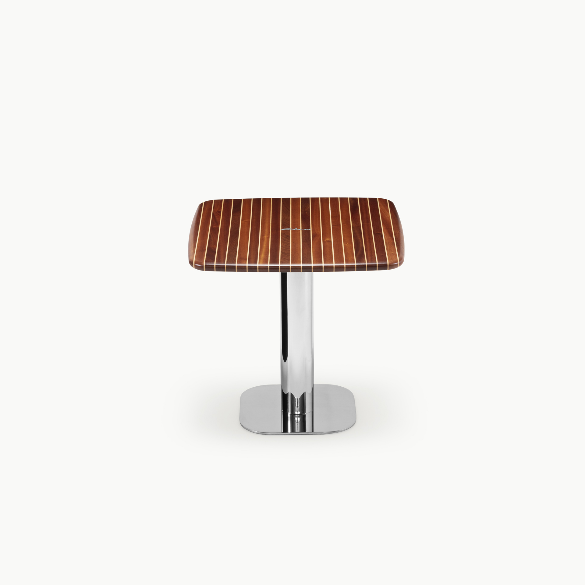 exteta XRiva Table80 02 Image